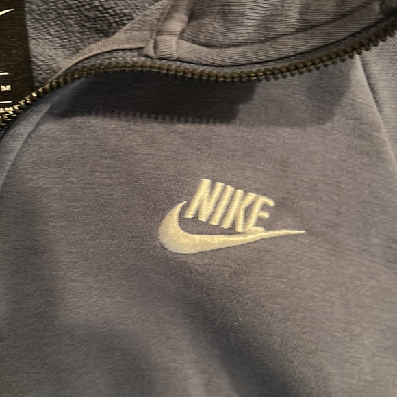 Nike Light Blue Quarter Zip - Picture 2 of 3